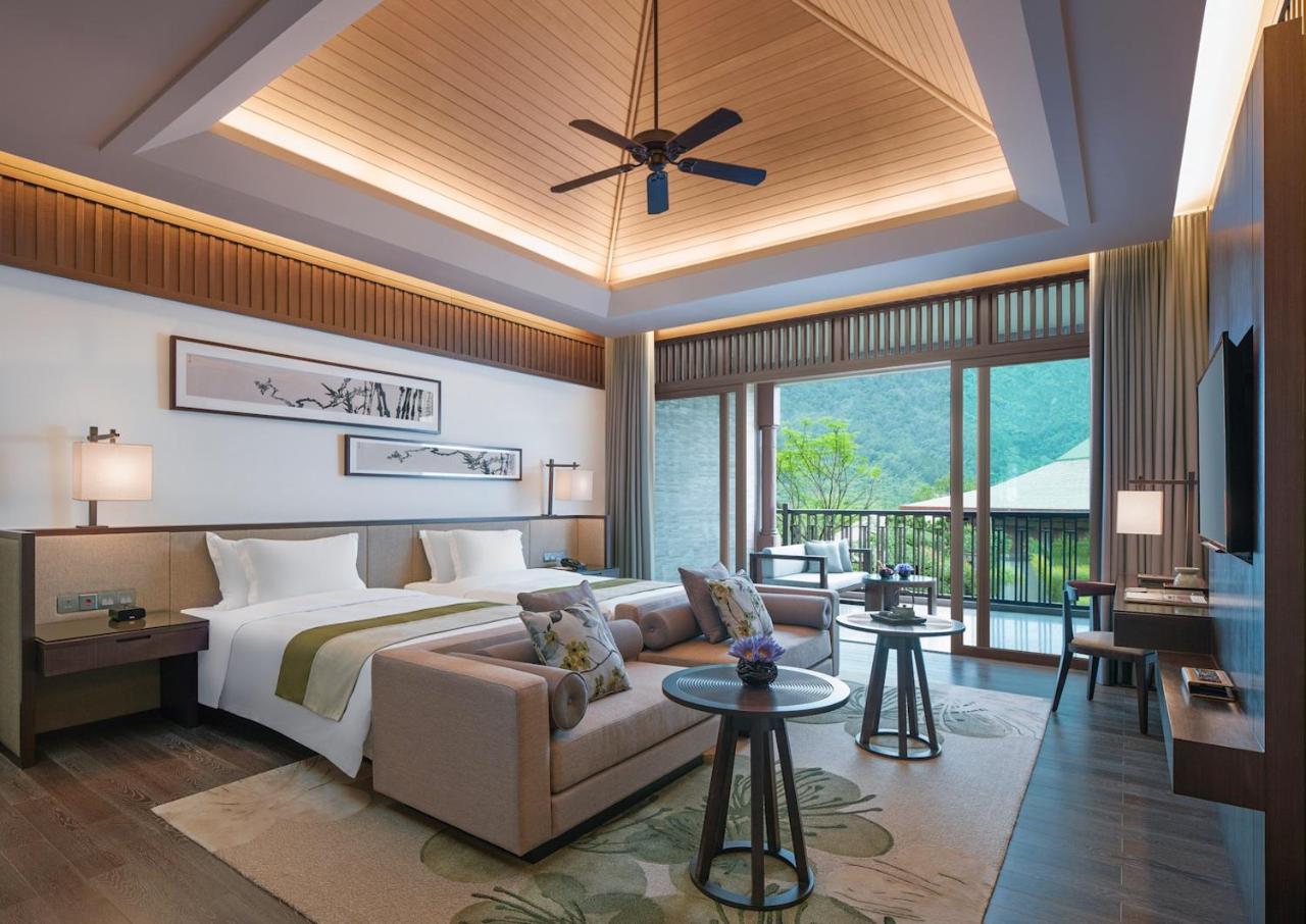Dusit Devarana Hot Springs & Spa Kanton Exterior foto